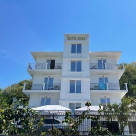 Hotel Fama Škalngur Dış mekan fotoğraf