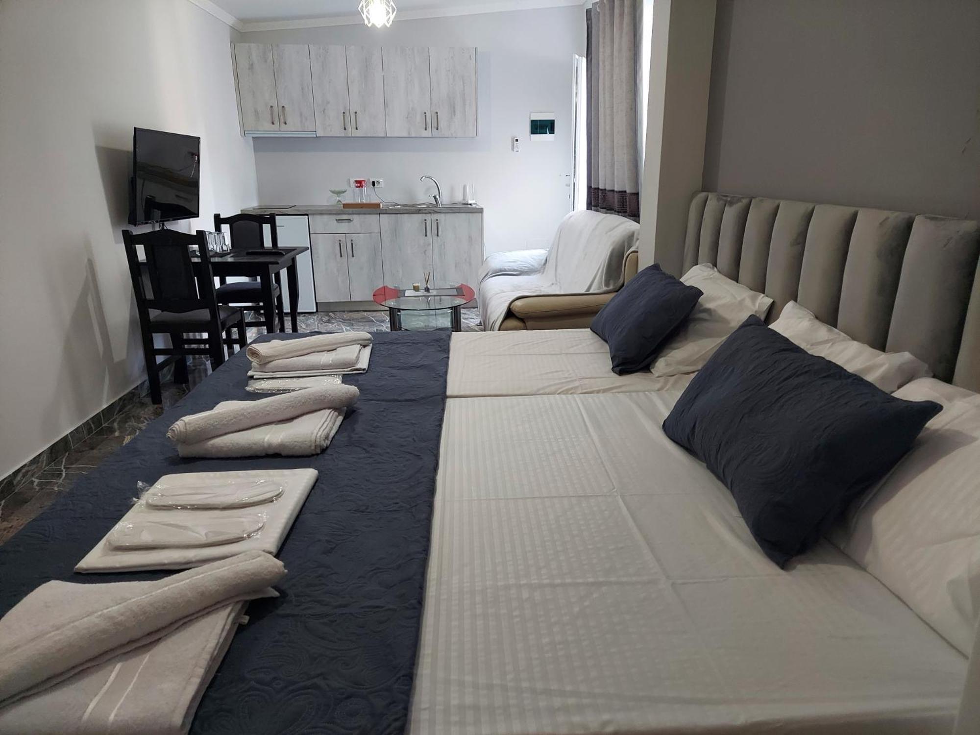 Hotel Fama Škalngur Dış mekan fotoğraf