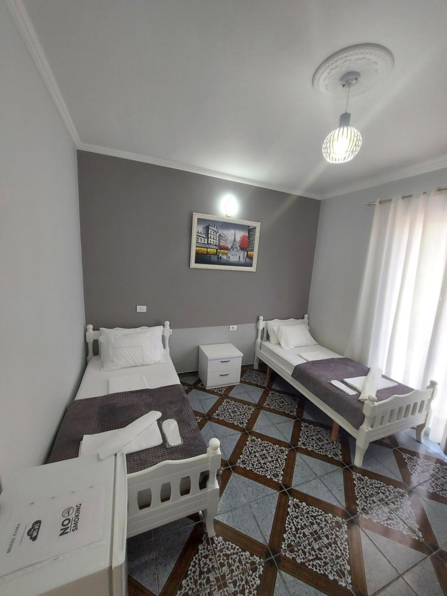 Hotel Fama Škalngur Dış mekan fotoğraf