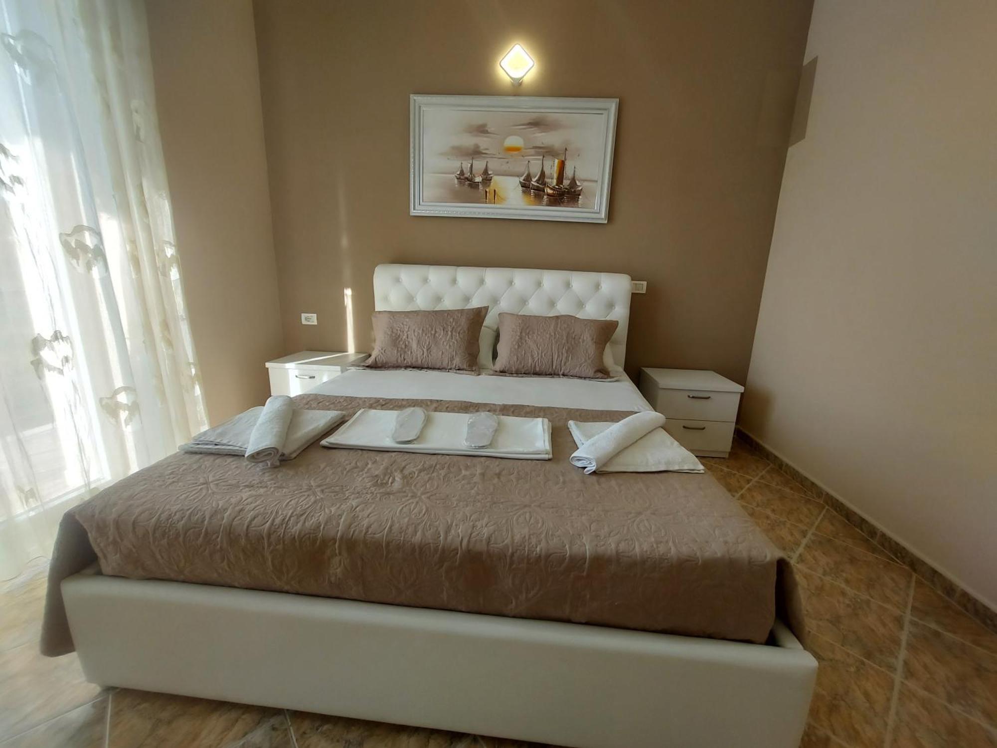 Hotel Fama Škalngur Dış mekan fotoğraf