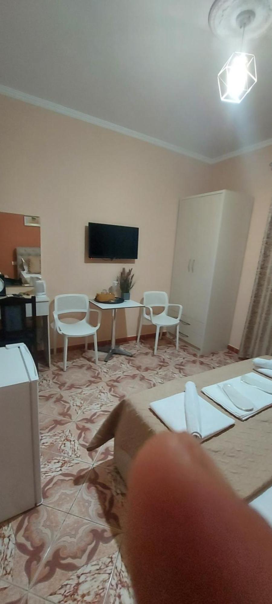 Hotel Fama Škalngur Dış mekan fotoğraf