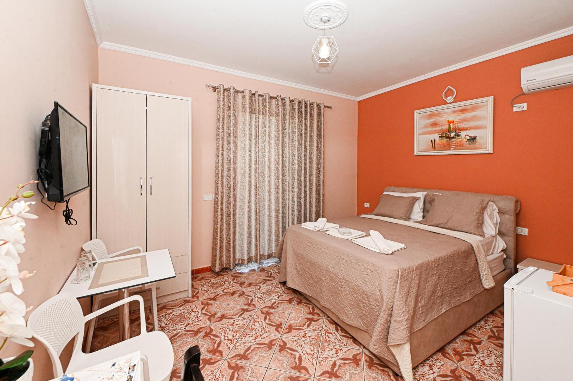 Hotel Fama Škalngur Dış mekan fotoğraf
