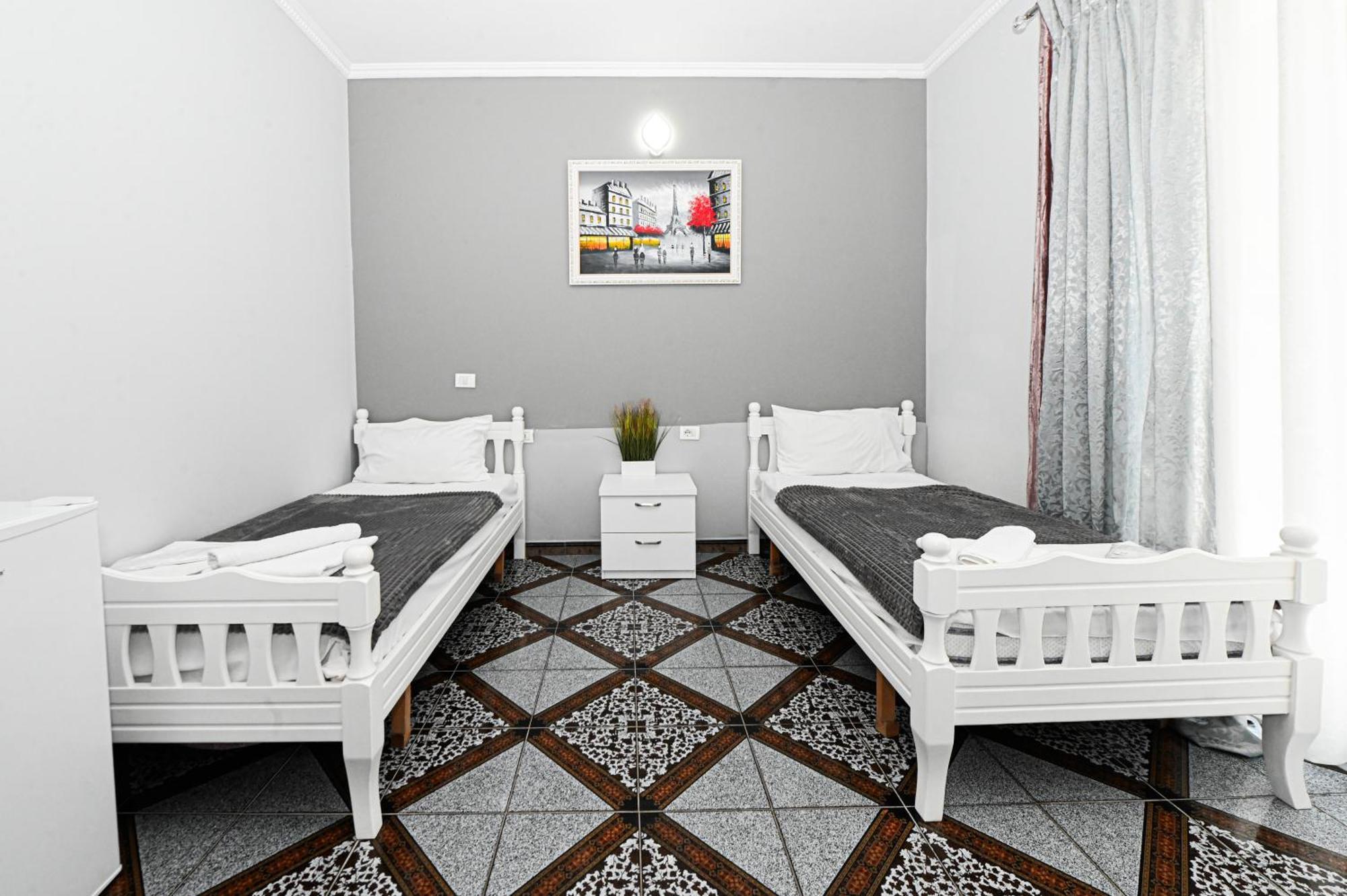 Hotel Fama Škalngur Dış mekan fotoğraf