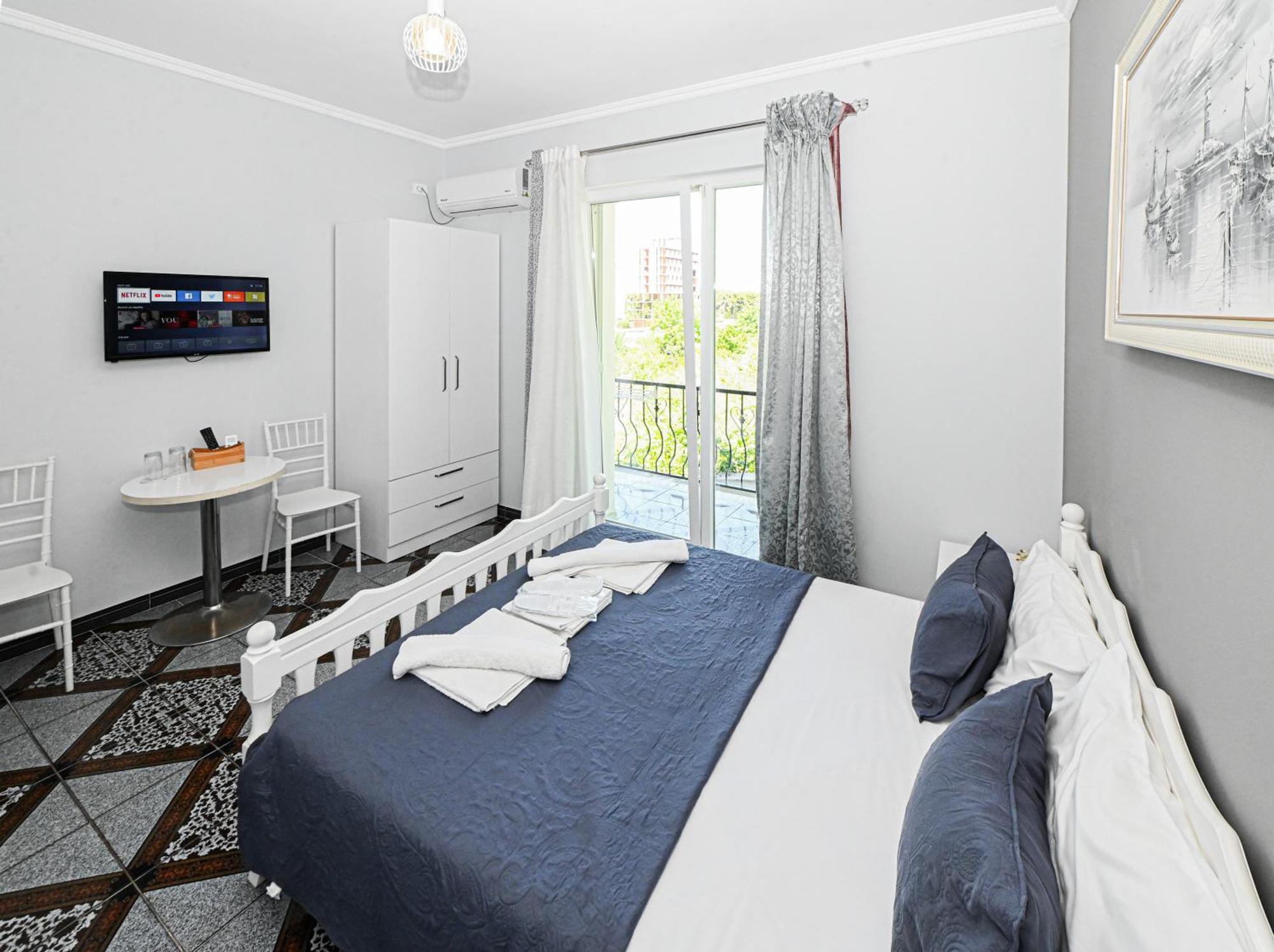 Hotel Fama Škalngur Dış mekan fotoğraf