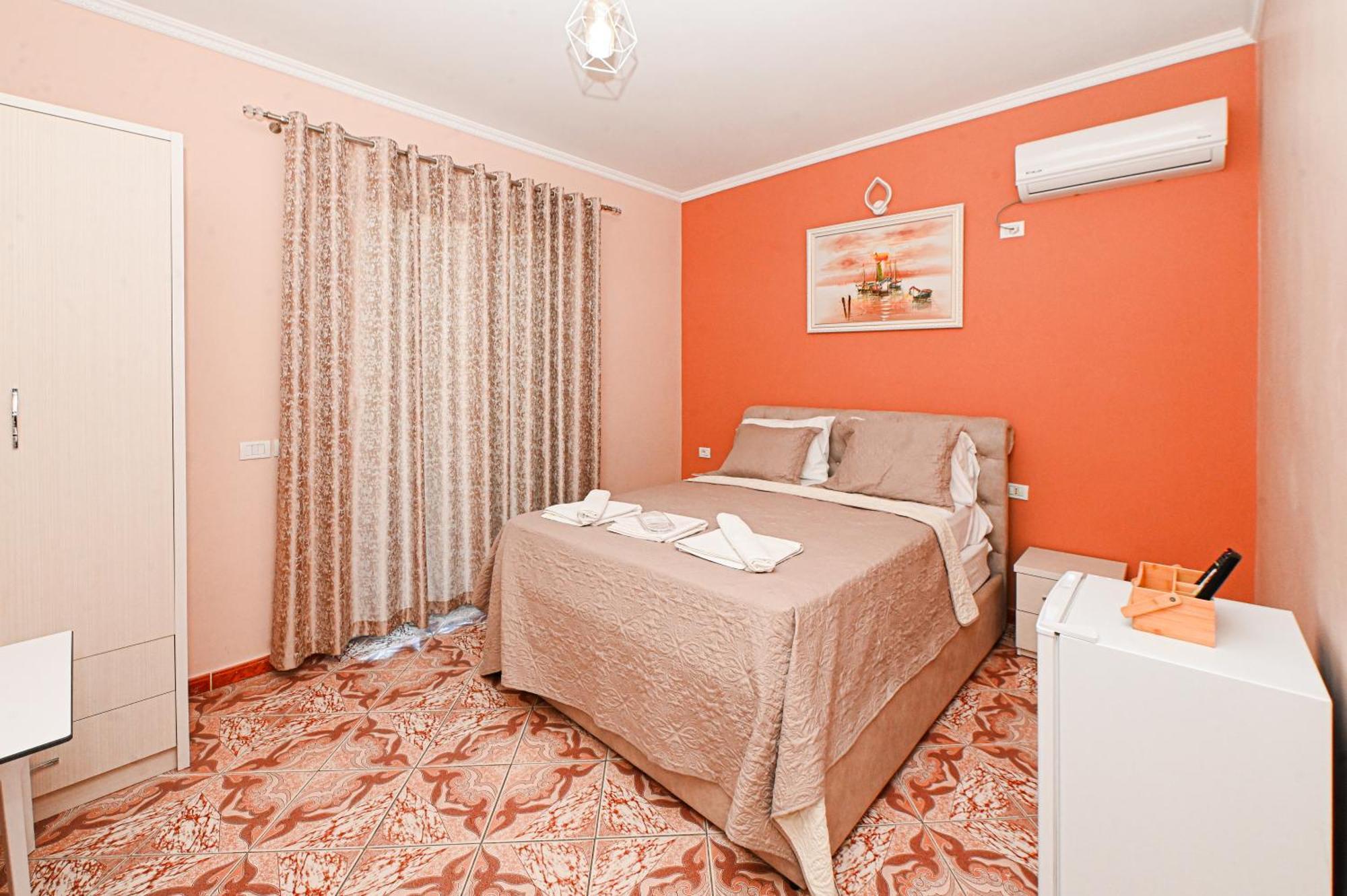 Hotel Fama Škalngur Dış mekan fotoğraf