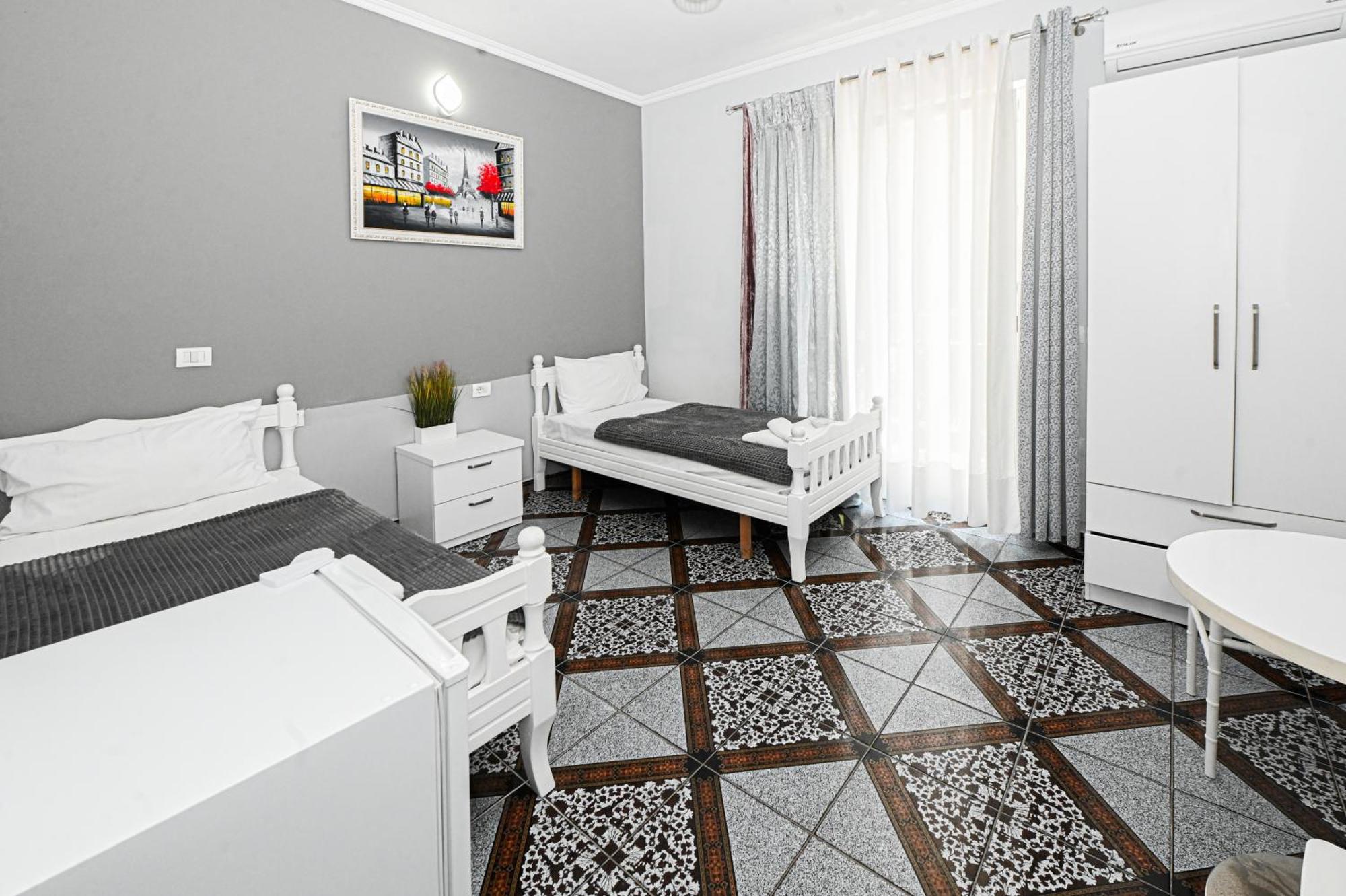 Hotel Fama Škalngur Dış mekan fotoğraf